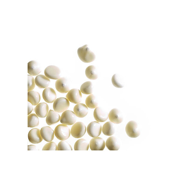 Meringuettes coated white chocolate